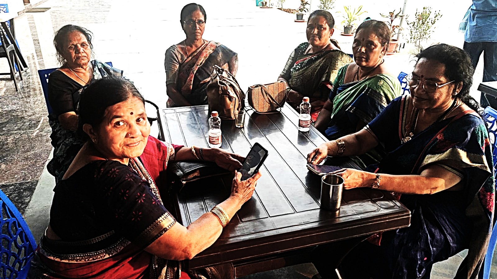 women members at dinner .jpeg